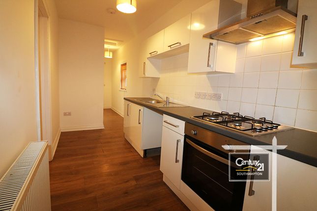 Thumbnail Flat to rent in |Ref: R152237|, Manor Road South, Southampton