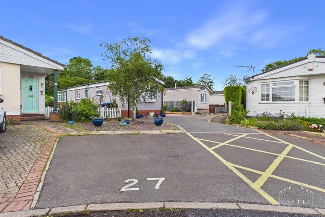 27, Springfield Park, Wykin Road, Hinckley photo 3