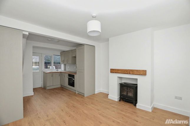 16, Castle Road, Runcorn photo 2
