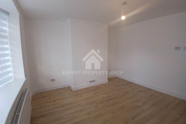 39, Gateford Rise, Worksop photo 4