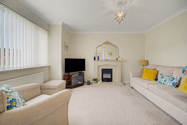 70, West Road, Bridgend photo 4