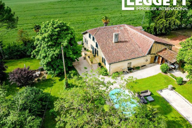 Villa for sale in Bassoues, Gers, Occitanie