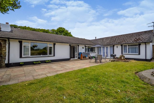 Thumbnail Detached bungalow for sale in New Road, Hook