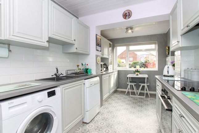 1, Wellswood Close, Hemel Hempstead photo 4
