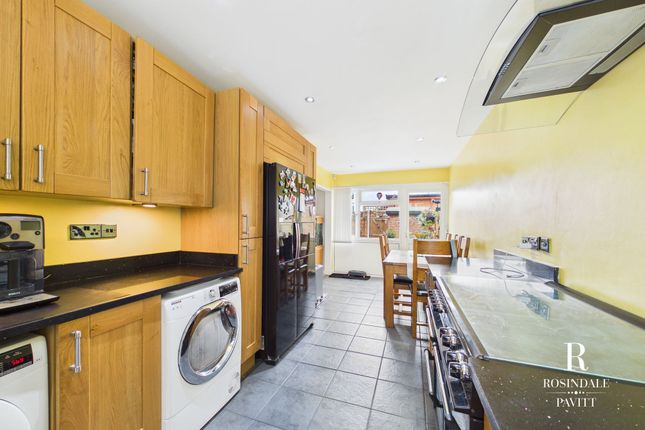 83 Brabazon Avenue, Wallington photo 4