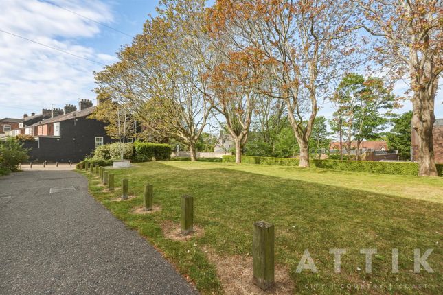 69, Bertram Way, Norwich photo 2