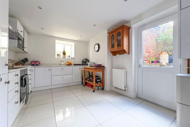 1 Bay Tree Cottages, The Street, Arundel photo 4