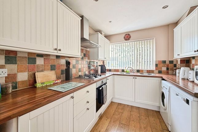 11, Curlieu Close, Warwick photo 2