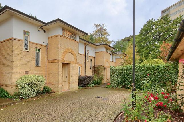 3 Bed End Terrace House For Sale In Oak Park Gardens Wimbledon