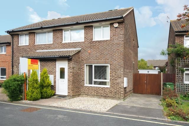 Thumbnail Semi-detached house to rent in Hayes Close, Marston