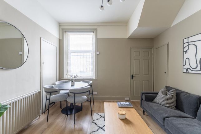 25, Northcote Street, Newcastle Upon Tyne photo 5