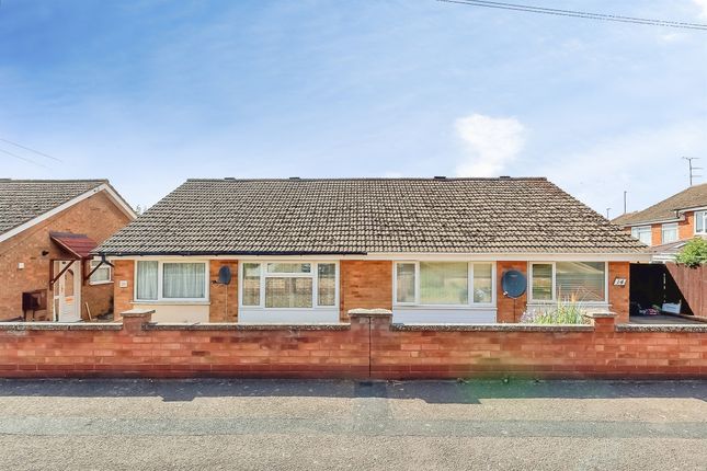 2-bed semi-detached on 16, Miller Close, Kettering, £150,000