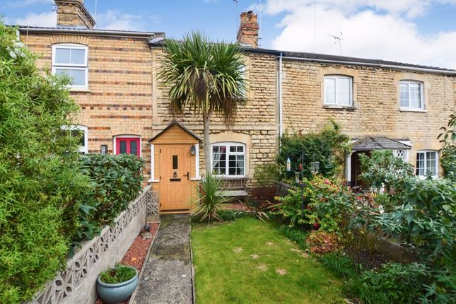 Terraced house for sale in New Street, Stamford