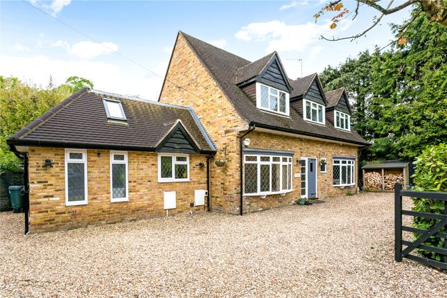 Thumbnail Detached house for sale in Dean Lane, Cookham