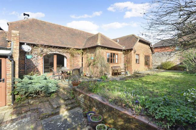 The Bullockshed, Barnett Lane, Wonersh photo 2