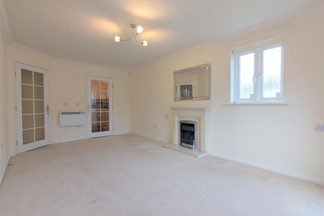 Flat for sale in Howsell Road, Malvern