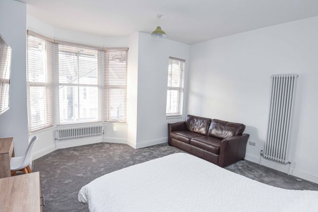 Terraced house to rent in Taswell Road, Southsea