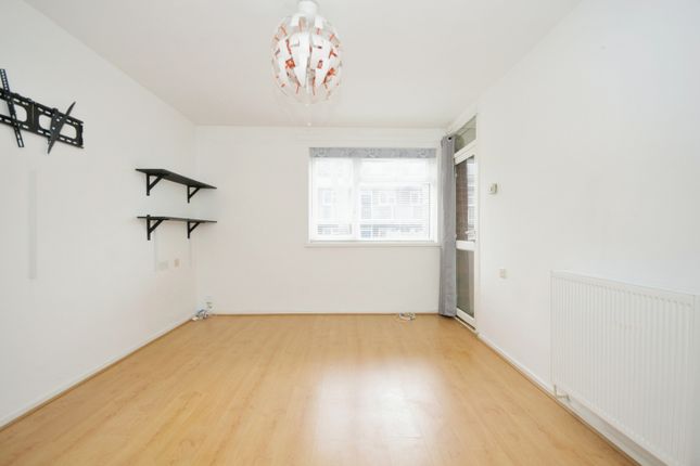 Thumbnail Flat for sale in Corelli Road, London