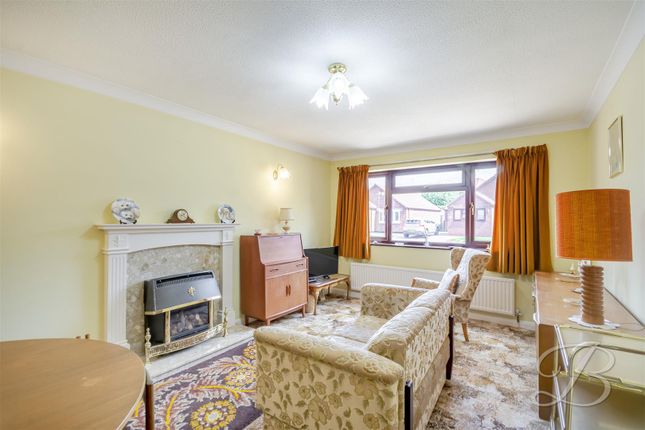 3, Waterdown Close, Mansfield photo 3