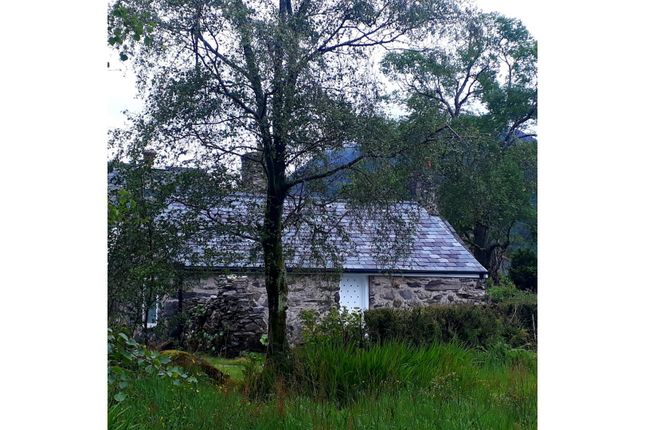 Cottage for sale in Betws Garmon, Caernarfon