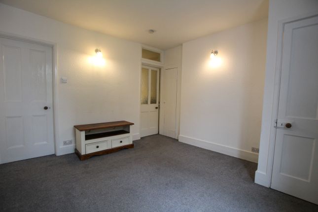 18, Boundary Road, Newbury photo 3