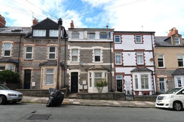Flat for sale in Maughan Terrace, Penarth