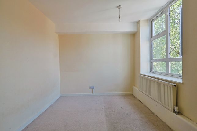60, Wayford Street, London photo 4