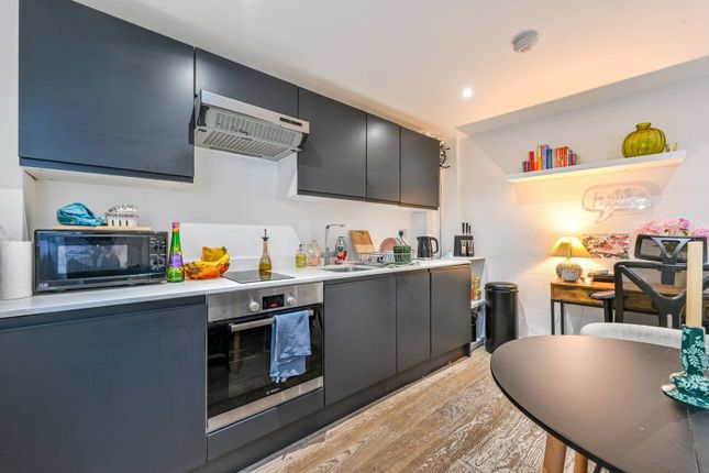 Thumbnail Terraced house for sale in Belfast Road, Stoke Newington, London