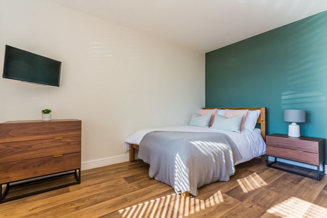 St Hilds Flat 1 Bedroom 14