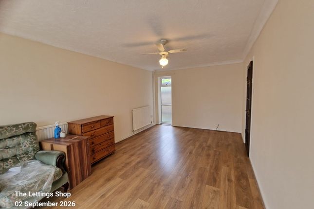18 Bakers Lane, Peterborough photo 5