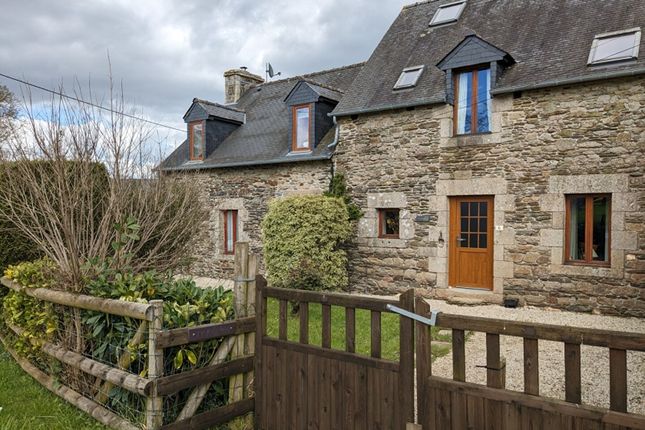 Thumbnail Cottage for sale in Lanouee, Bretagne, 56120, France