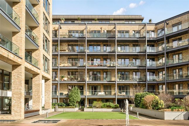 72, Corio House, 12, The Grange, London photo 4
