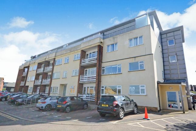 Flat for sale in St. Ediths Court, Billericay, Essex