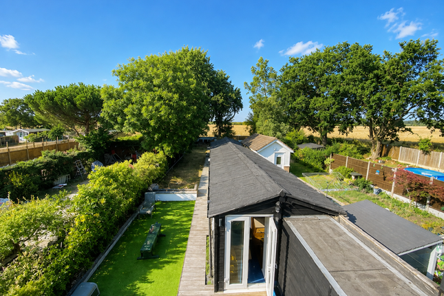 84 Billericay Road, Brentwood photo 3