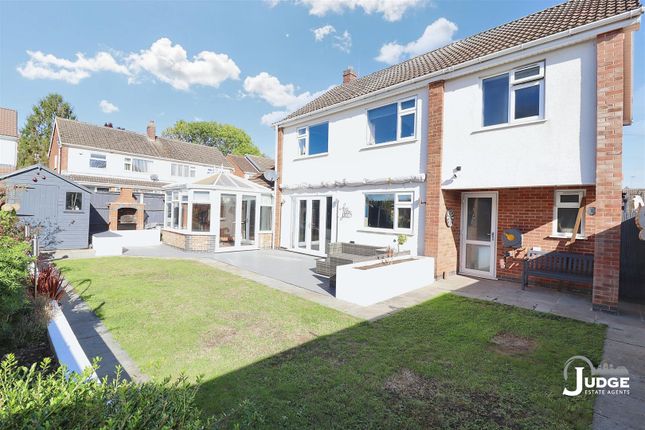 26, Princes Close, Anstey photo 2