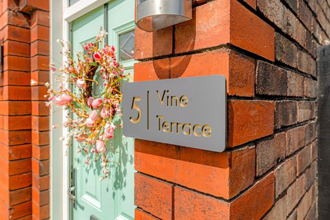 5 Vine Terrace, Netherley Road, Widnes photo 4