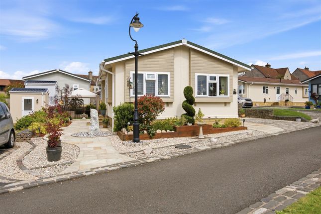 7, Cedar Crescent, Stepps photo 4