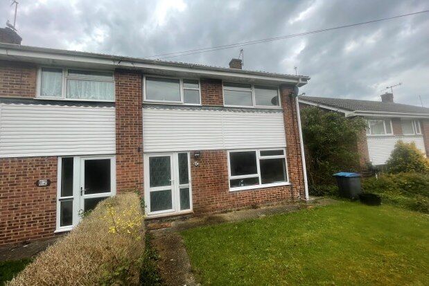 Thumbnail Semi-detached house to rent in Eaves Road, Dover