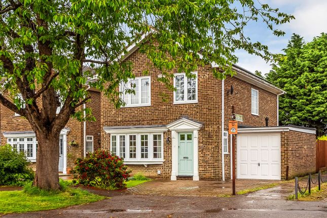 Thumbnail Link-detached house for sale in Rushfords, Lingfield