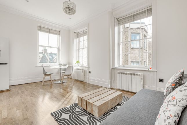 Thumbnail Flat for sale in Gilmore House, 113 Clapham Common North Side