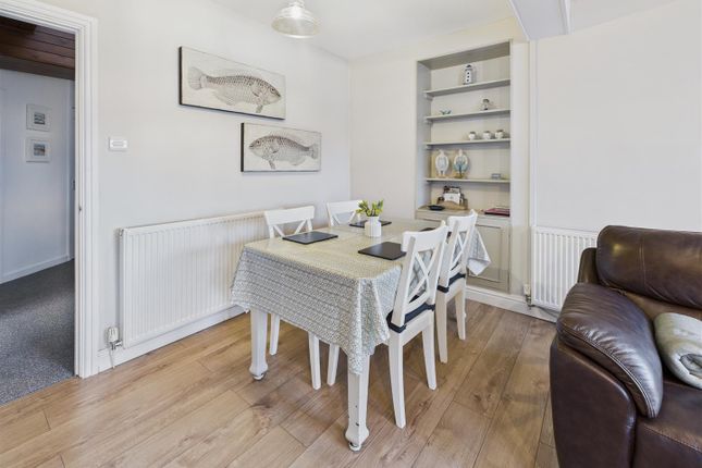 Flat 2, Harbour Reach, Brewery Terrace, Saundersfoot photo 4