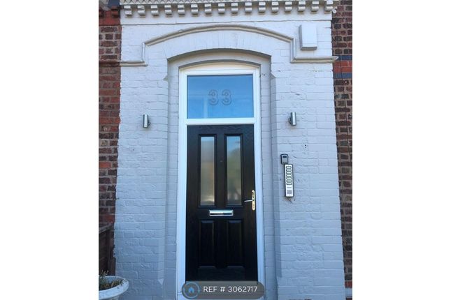 Flat, Crosby Road South, Liverpool photo 5