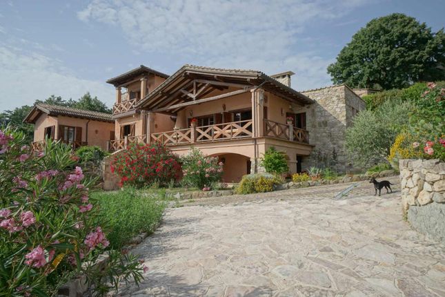 Villa for sale in Via Gosparini, Umbertide, Perugia, Umbria, Italy