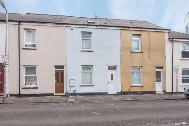 Thumbnail Terraced house to rent in Plasnewydd Road, Roath, Cardiff
