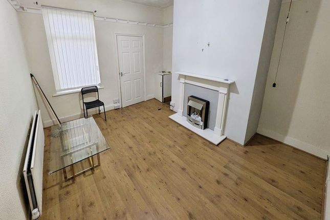 3, Park Terrace, Newcastle Upon Tyne photo 2