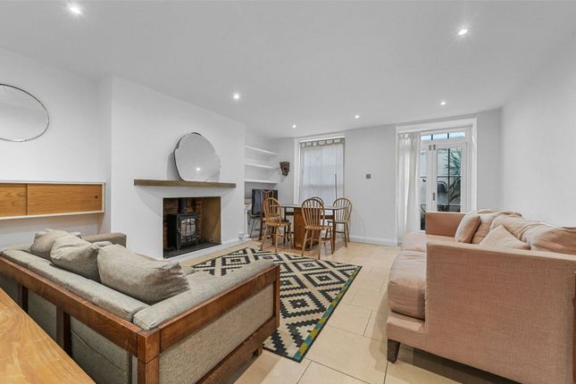 11, Clapton Terrace, London photo 2