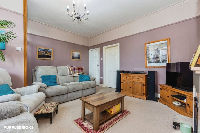 86, Talbot Road, Hyde photo 4