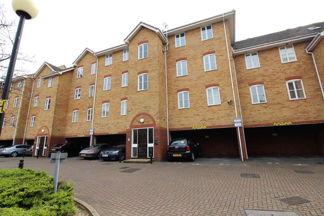 Thumbnail Flat to rent in Timber Court, Grays
