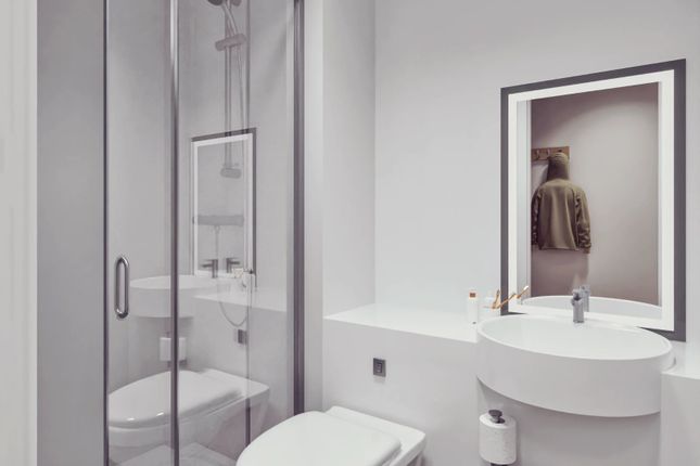 Classic Studio Plus,, Beckton House, Beeston photo 3