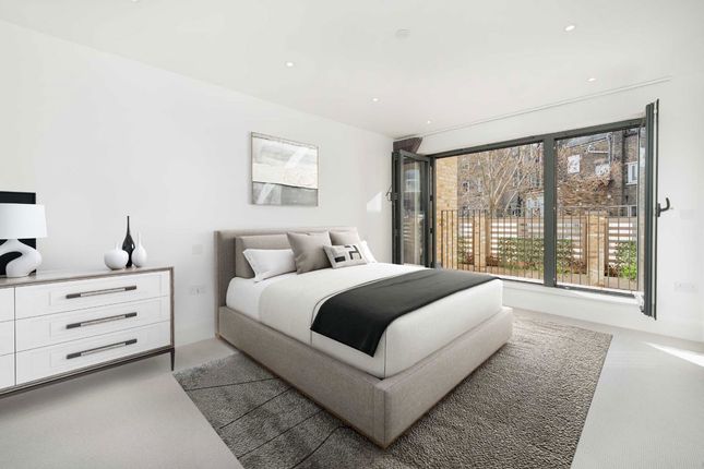 1, Coachworks Mews, London photo 3